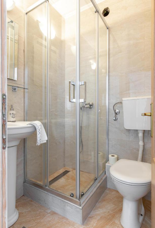 Apartments Bojic Тиват Екстериор снимка